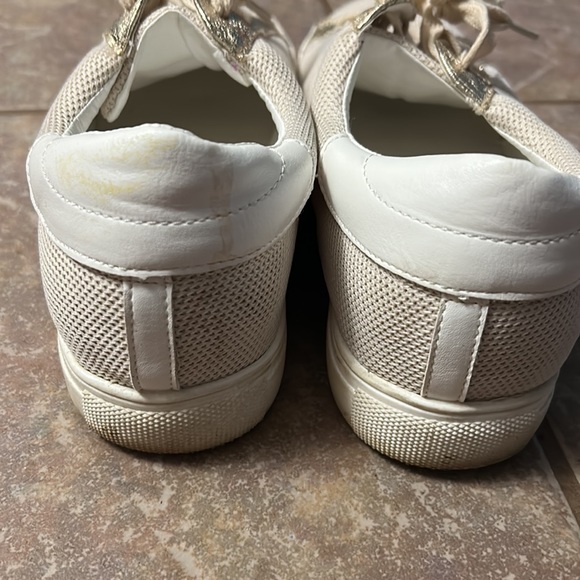 Nature Breeze brand gold sneakers size 11 - Picture 7 of 8